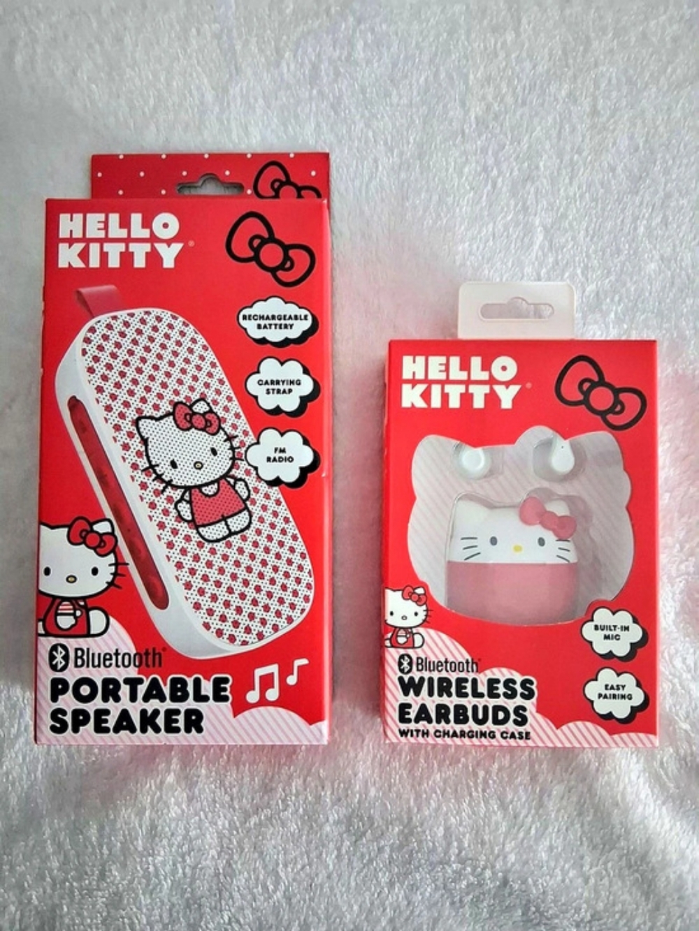 New Hello Kitty Bluetooth Portable Speaker and Wireless Earbuds Bluetooth Set